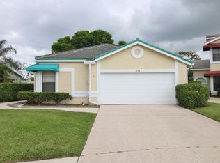 8111 Covington Ct, Lake Worth, FL 33467