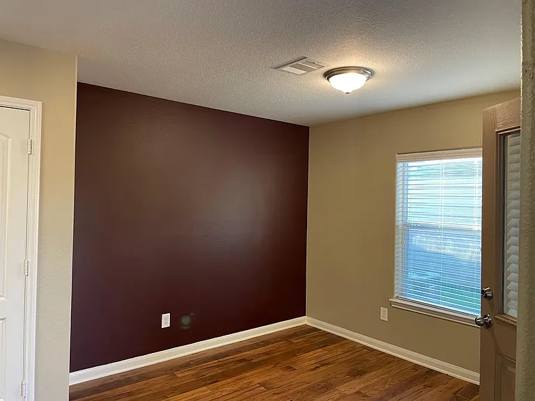 1215 Wallflower Ave — Photo 13