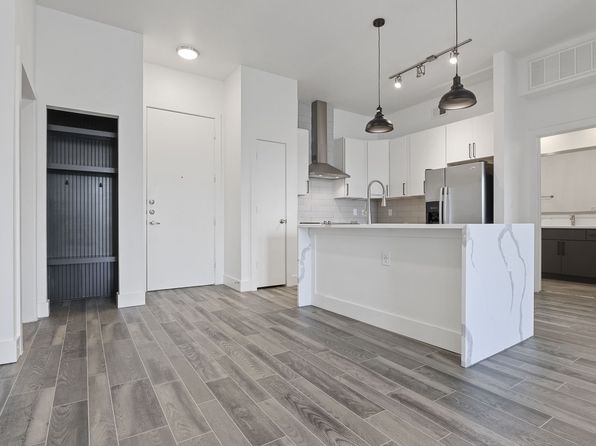 4600 Mueller Blvd APT 4095