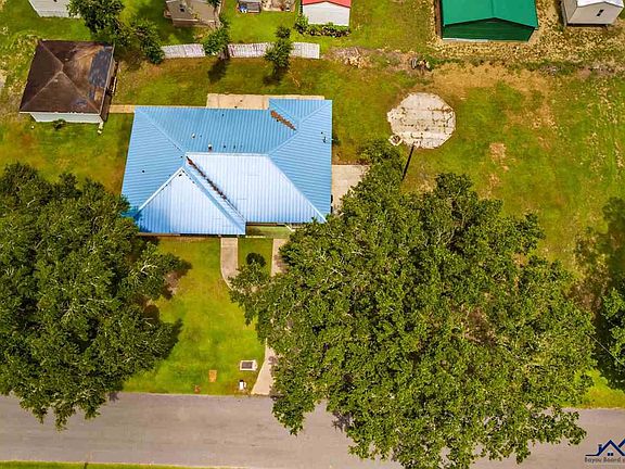 3rd image of 108 Donna Lee Dr