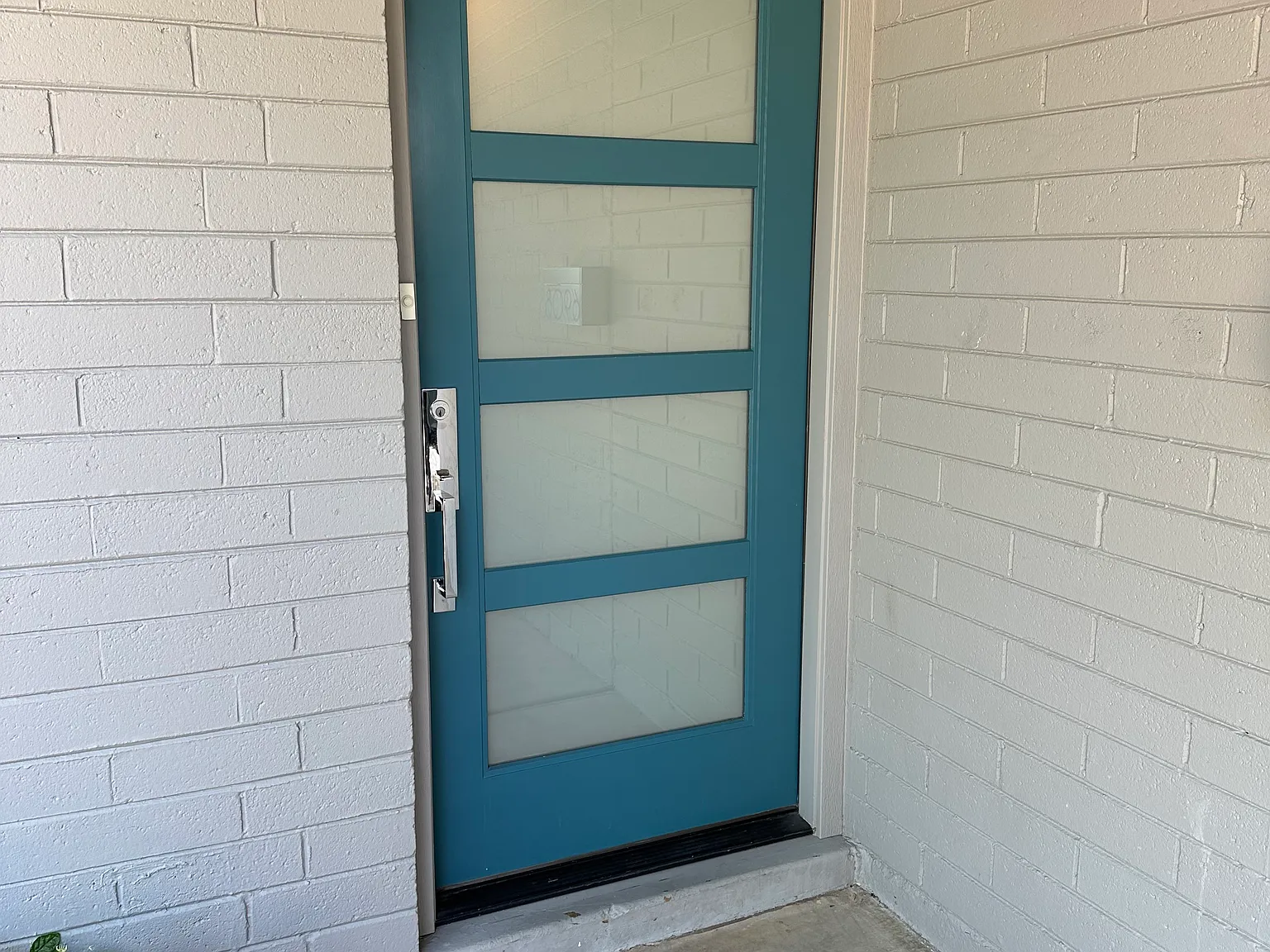 3 bed, 1700 sqft, $3,400 — Photo 4