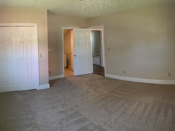Bedroom #1