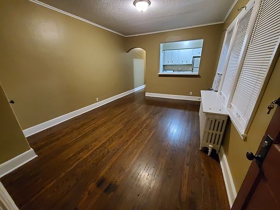 2nd image of 1759 Pleasant St APT 1