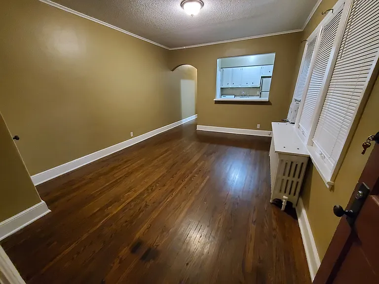 1759 Pleasant St #1 — Photo 2