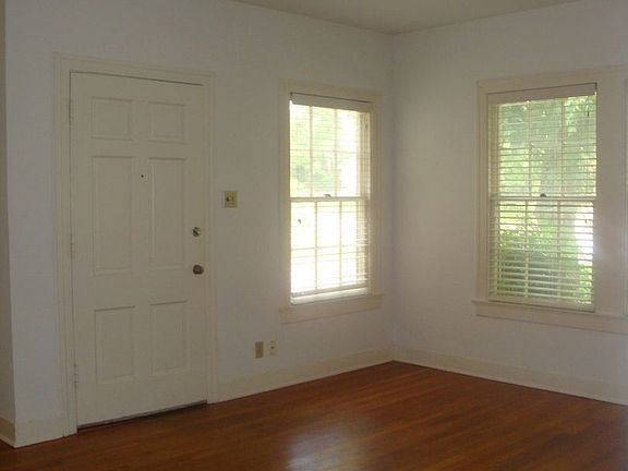 3rd image of 3502 Hollywood Ave #A