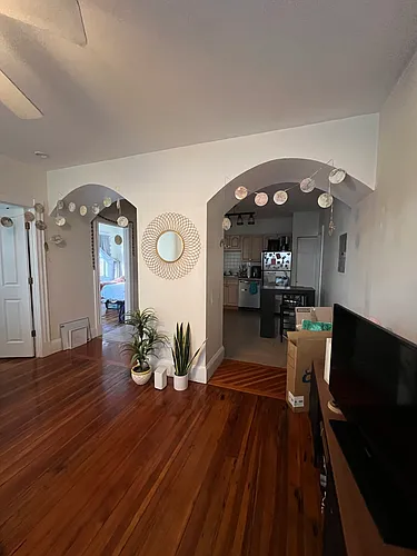 74 Gore St Photo 1