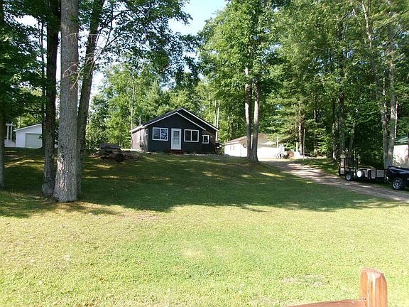 2nd image of 1808 Arbor Dr