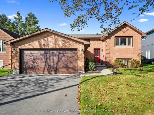 1988 Mapleridge Dr, Peterborough, ON K9K 1Z7
