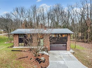 2772 Clearview Rd, Allison Park, PA 15101
