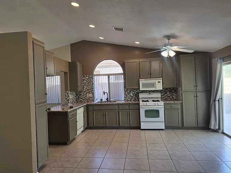 80595 Willow Ln — Photo 5