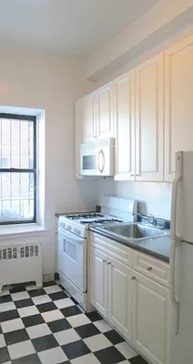 Rented by Goldfarb Properties | media 2