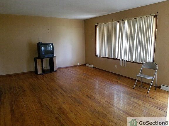 3rd image of 2620 Boylan Ct