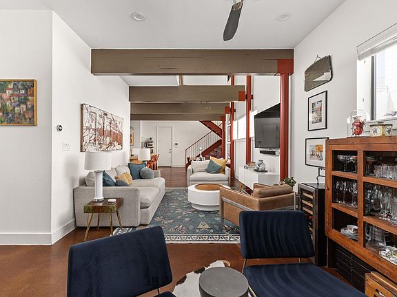 3rd image of 1708 Harvey St #1