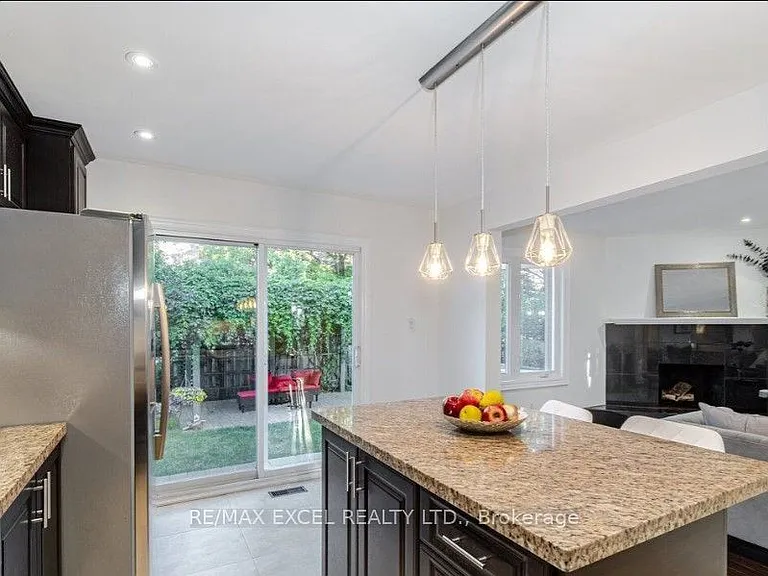 202 Nahani Way #MAINSECOND FLR — Photo 6