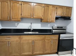 727 NW 108th St, Miami, FL 33168