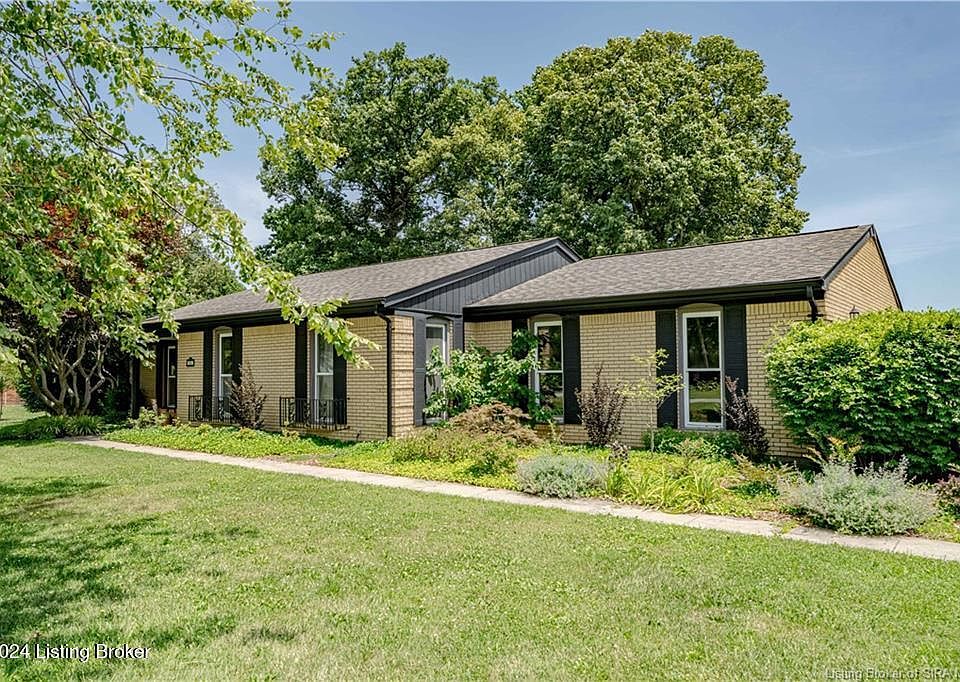 2439 S College Hills Dr, Hanover, IN 47243 | Zillow