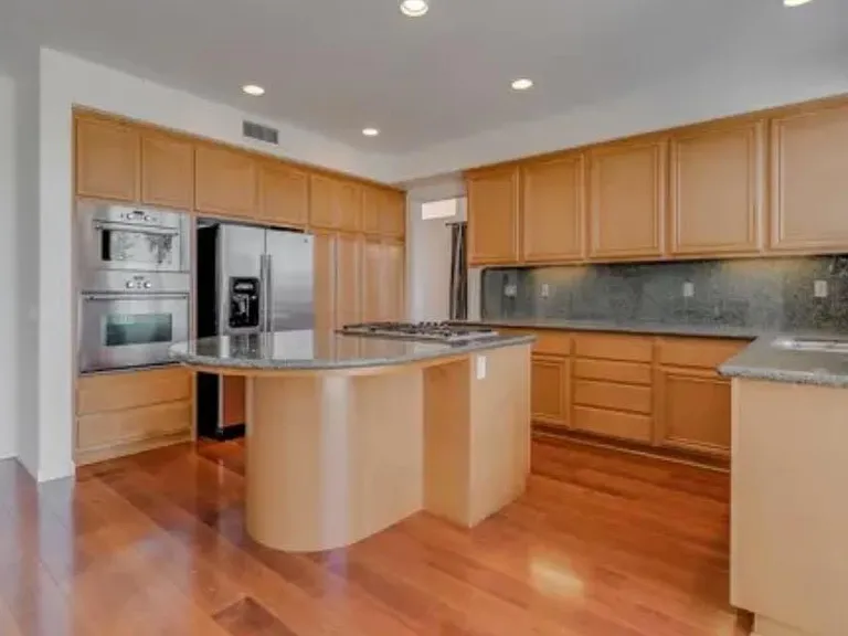 25591 Aria Dr — Photo 6