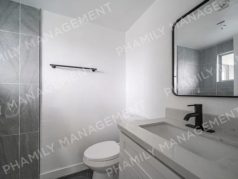 475 S Los Robles Ave #16 — Photo 9