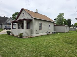 1825 Saint Vincents Ave, La Salle, IL 61301