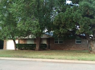 2408 2nd St, Woodward, OK 73801