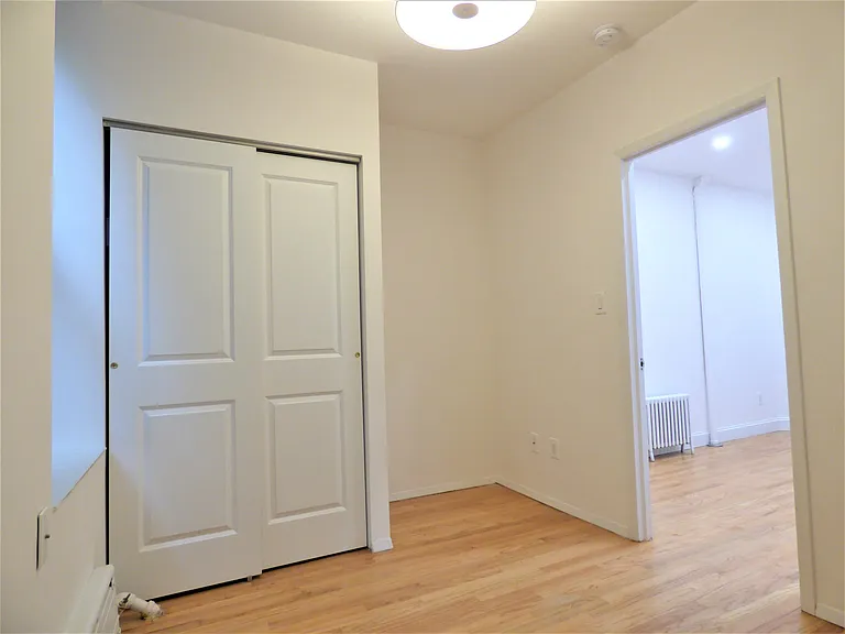 28 Leroy St #1 — Photo 2