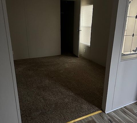 5th image of 11058 73rd Ct #25