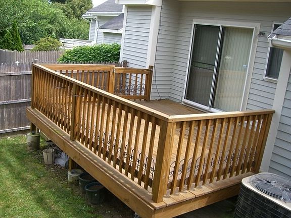 Large deck with fenced in yard