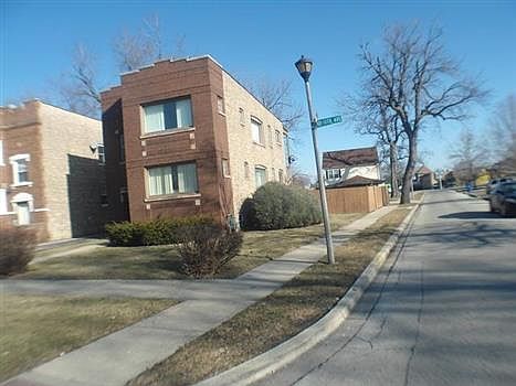 2nd image of 1033 S 10th Ave