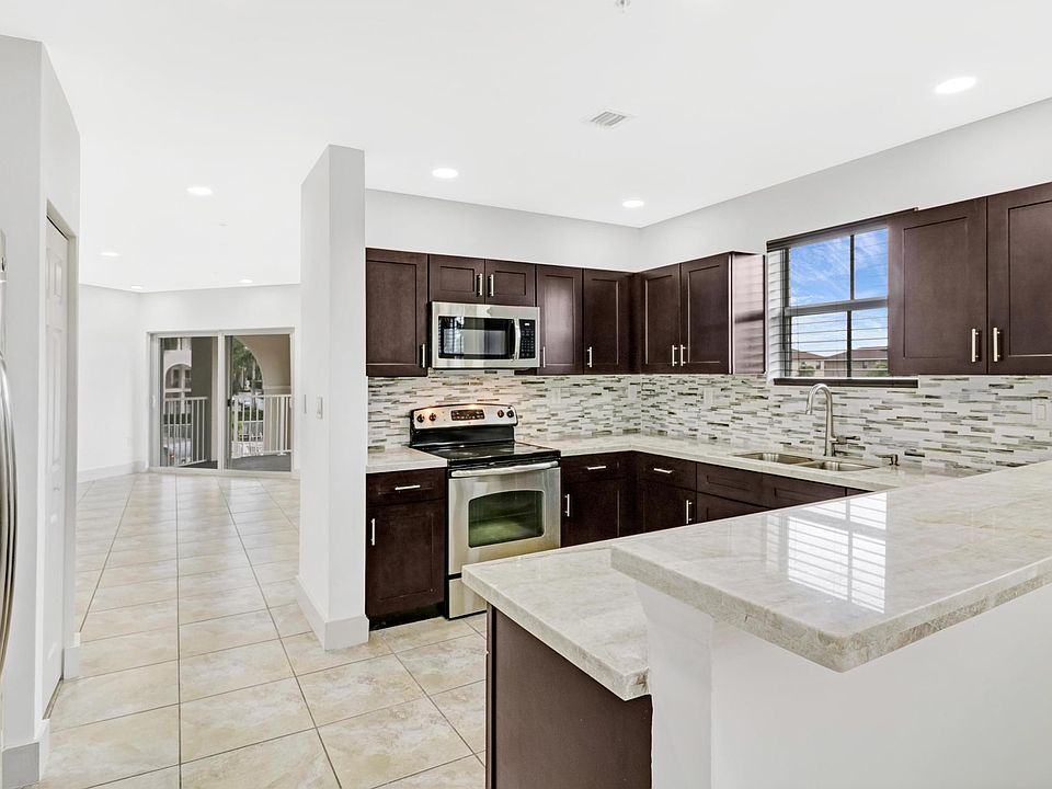 1st image of 11601 NW 89th St APT 208