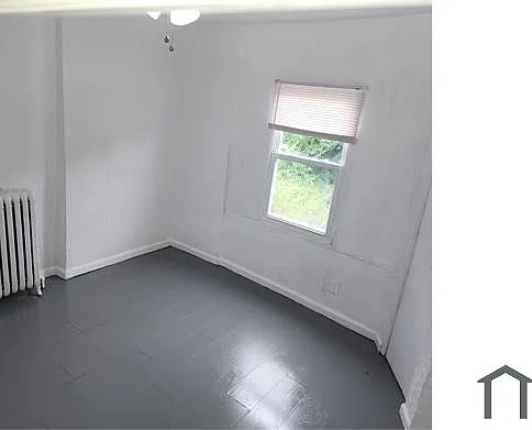 2055 S 60th St — Photo 12