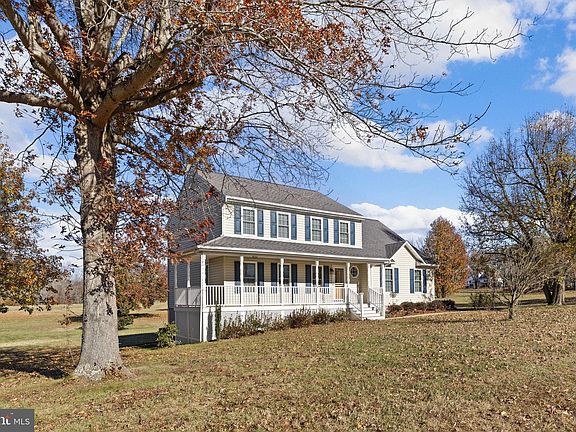 4th image of 7909 Westbury Manor Dr