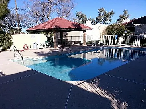 1251 E Bluebell Ln — Photo 3