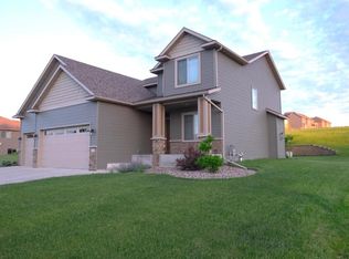 4108 Stone Point Dr NE, Rochester, MN 55906