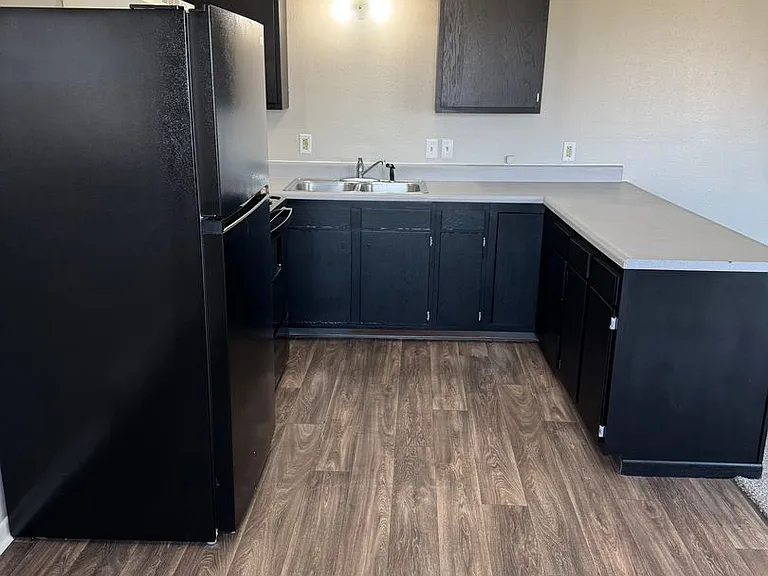 1001 W Wayne St #6-B — Photo 4