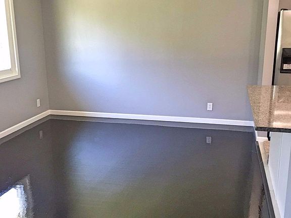 5th image of 8632 Glenrose Ln
