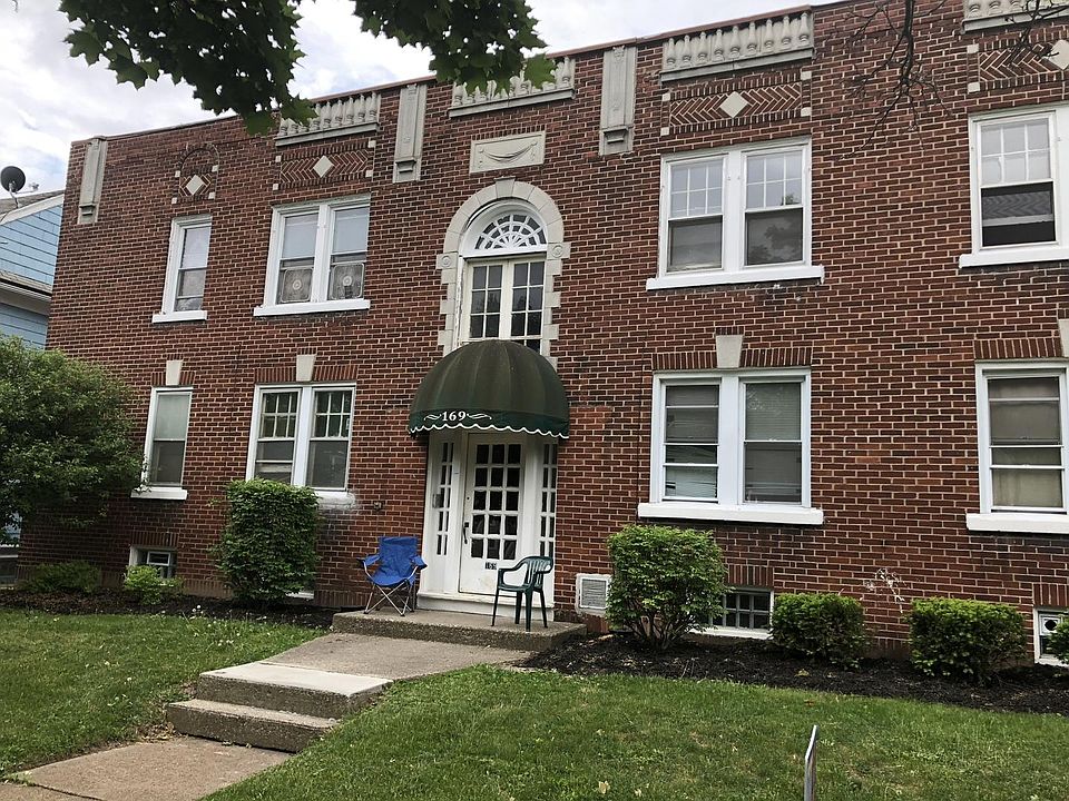 1st image of 169 Nassau Ave APT 10