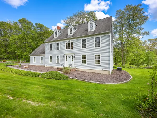 99 Old Woodbury Road, Southbury, CT 06488