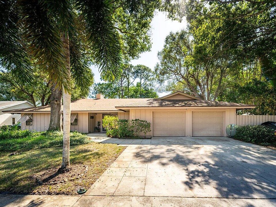 1st image of 1515 Pine Hollow Drive