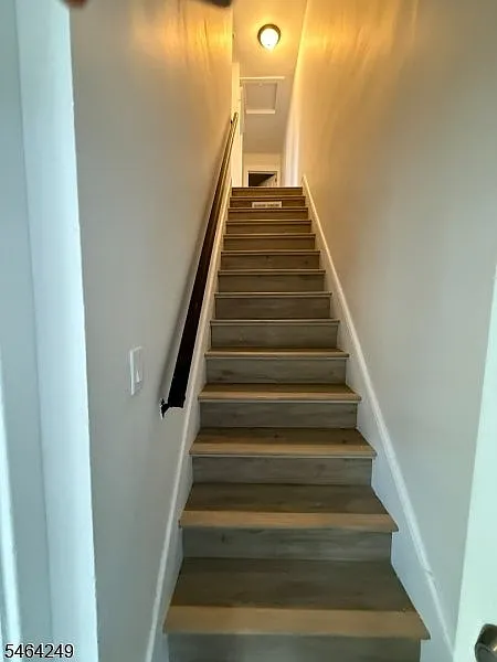 2 bed, $3,000 — Photo 2