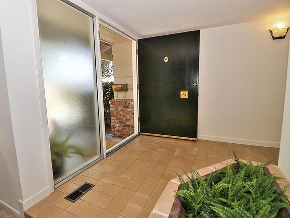 4th image of 4106 Puente Way
