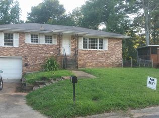 931 Boca Raton Dr, Forest Park, GA 30297