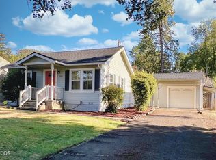 2222 Aloha Ave, Medford, OR 97504