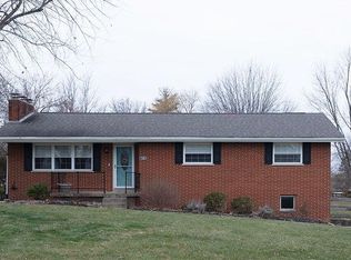 9385 Gina Dr, West Chester, OH 45069