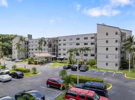 701 NW 19th St, Fort Lauderdale, FL