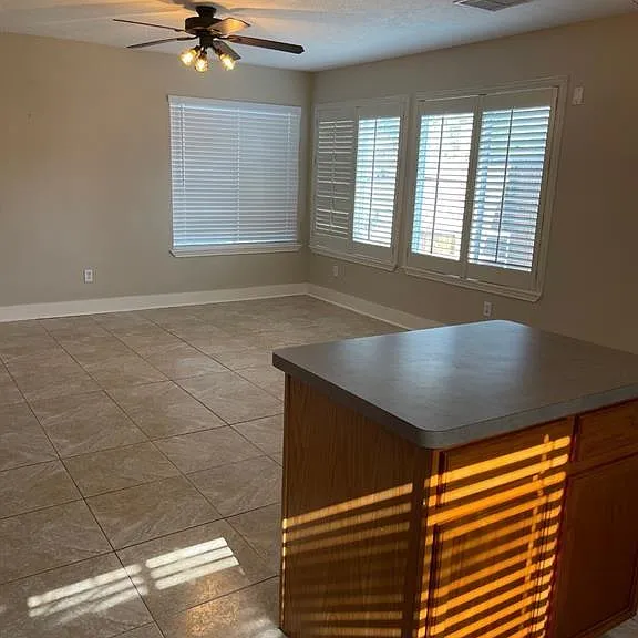 6226 Kings Oaks Ln — Photo 7