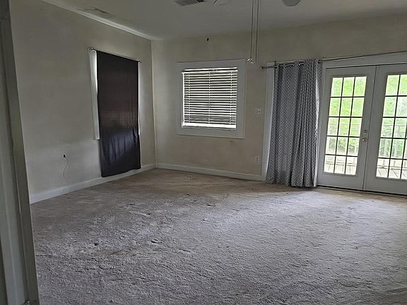 5th image of 238 Sand Bottom Dr