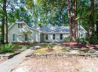7401 Thorn Ridge Rd, Raleigh, NC 27613