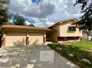 6815 Harding St, Colorado Springs, CO 80911