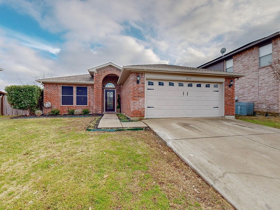 1st image of 1414 Green Hill Dr