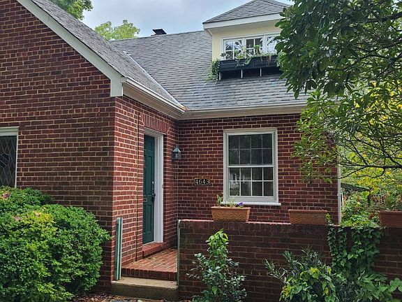 2nd image of 4643 Stuart Ave